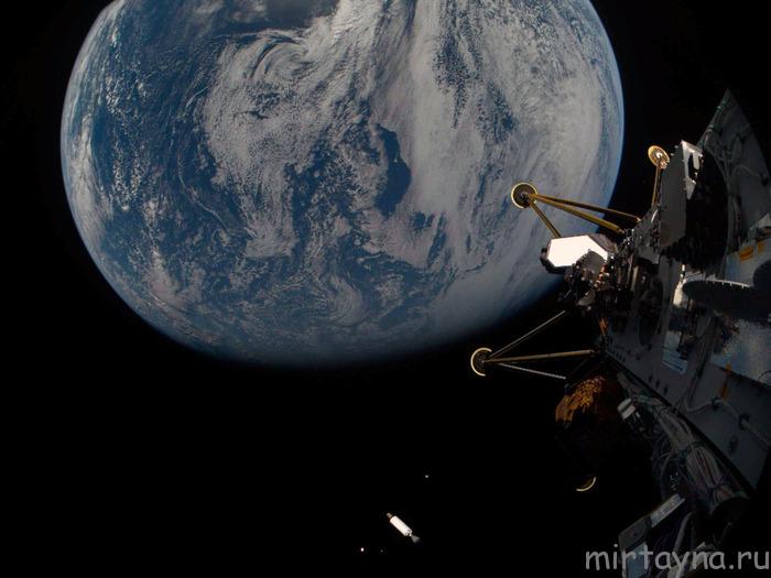 В США запущена целая флотилия зондов на одной ракете: для изучения Луны, астероида, и для доставки спутников. Их обзор и видео запуска